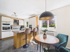 Kitchen/Dining- click for photo gallery
